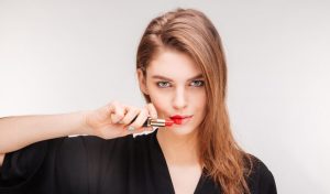 How To Remove Lipsense Without Ooops